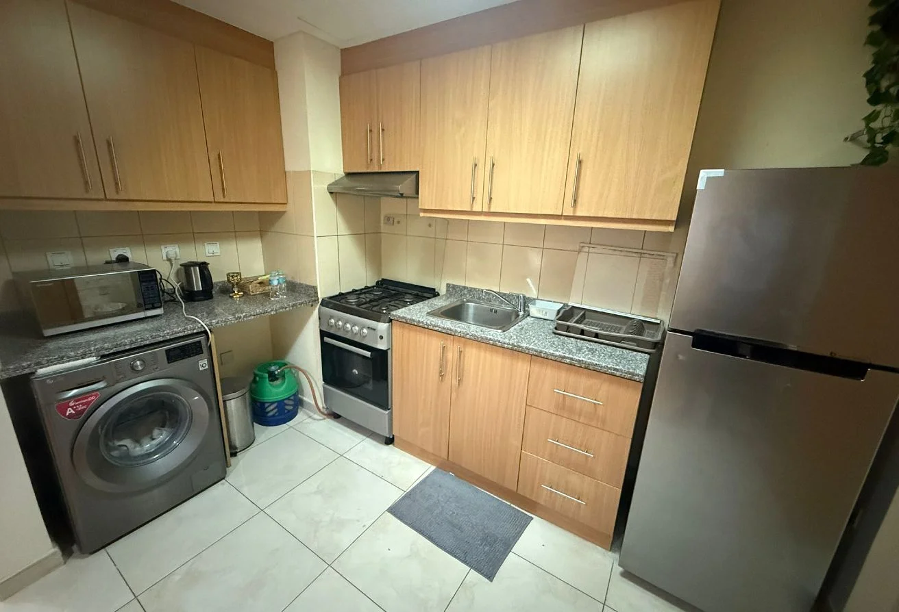 AMAZING STUDIO FF INCLUDING BILLS NEAR TO TRAM