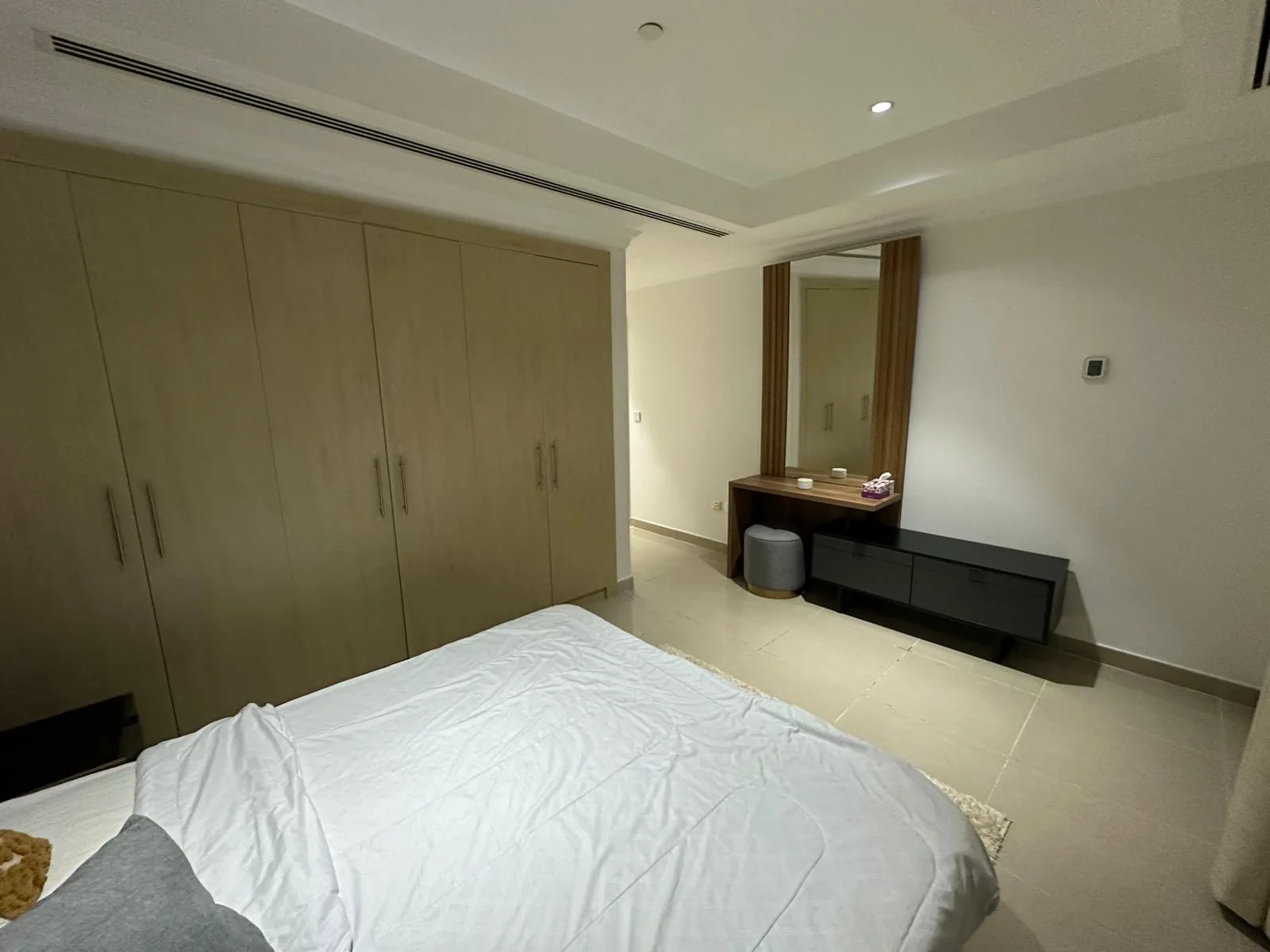 BRAND NEW 1BEDROOM WITH BRAND NEW FURNITURE