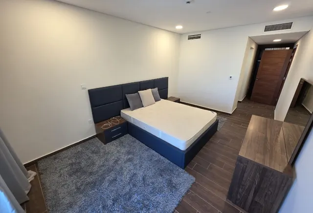 COZY 2 BHK FF FRONT OF TRAM AND GREOCERY TITLEDEED