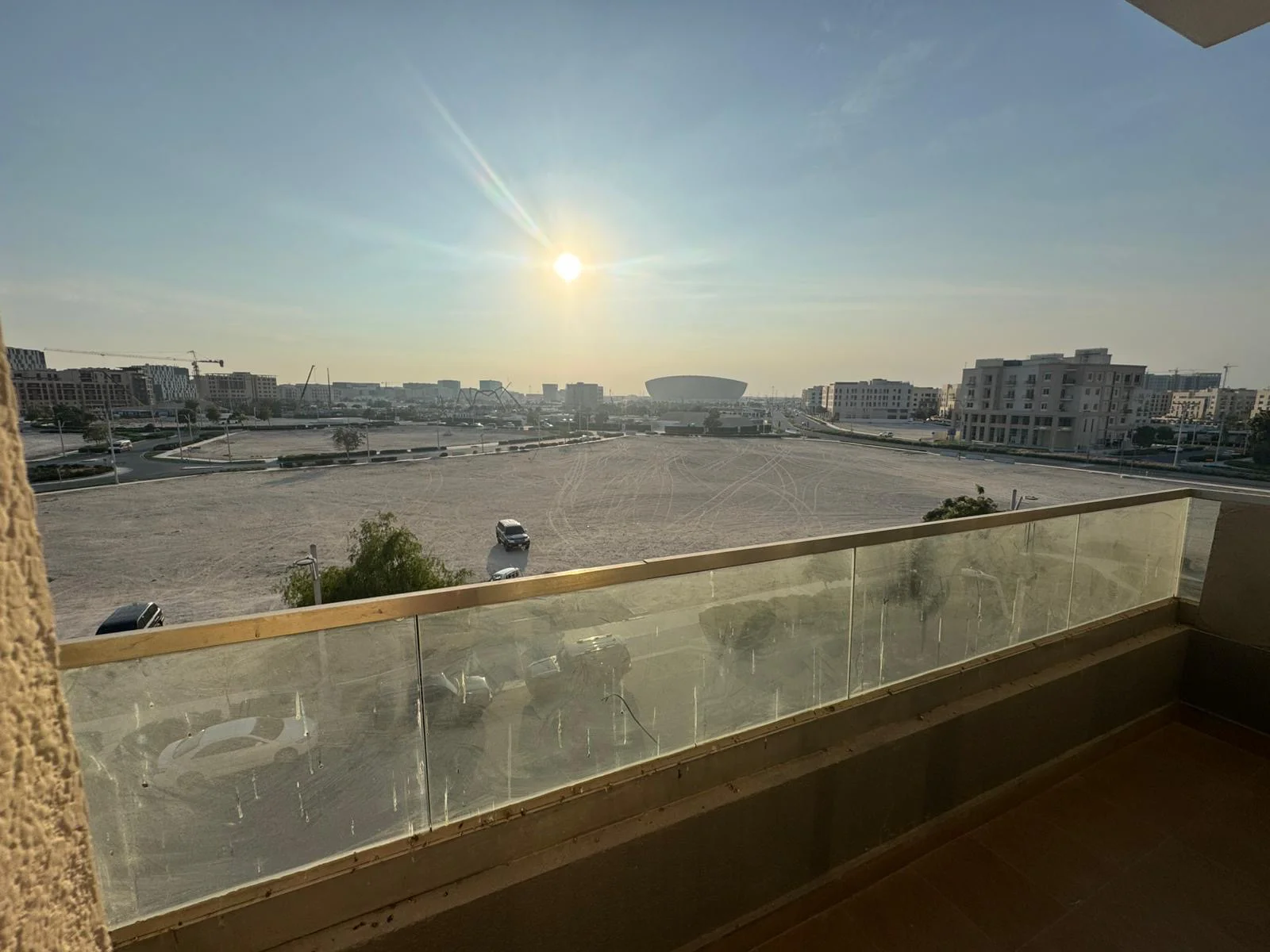 ELEGANT 1BHK SEMI FURNISHED WITH BALCONY APARTMENT