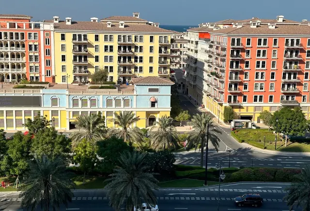 ELEGANT STUDIO FULLY FURNISHED APARTMENT FOR SALE