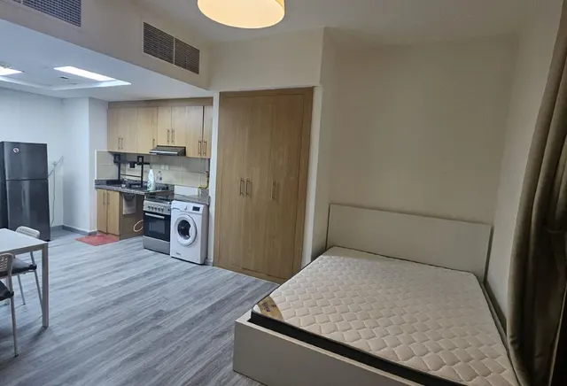 ELEGANT STUDIO FF INCLUDING BILLS NEAR TO TRAM
