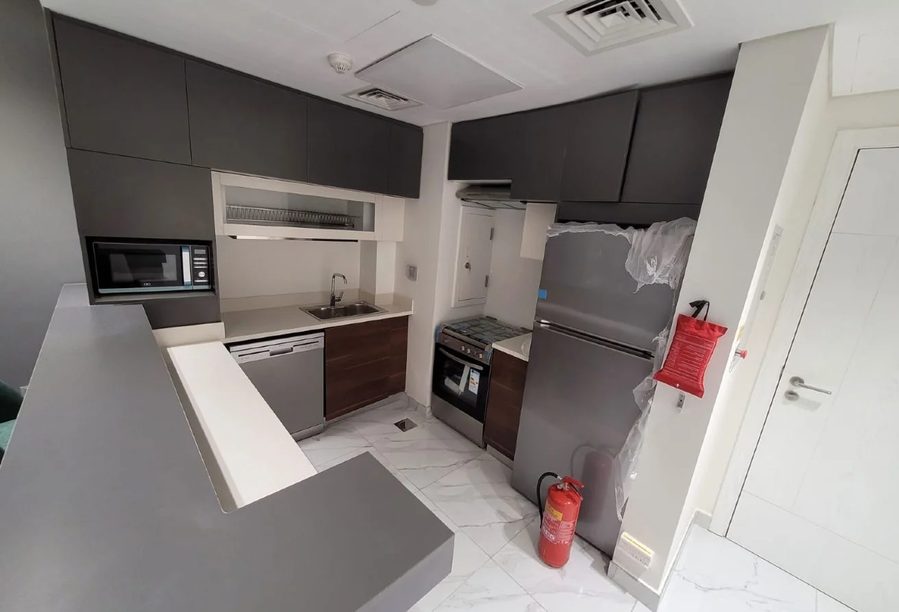 RENTED 2 BHK PARK VIEW WITH TERRACE BEST PRICE