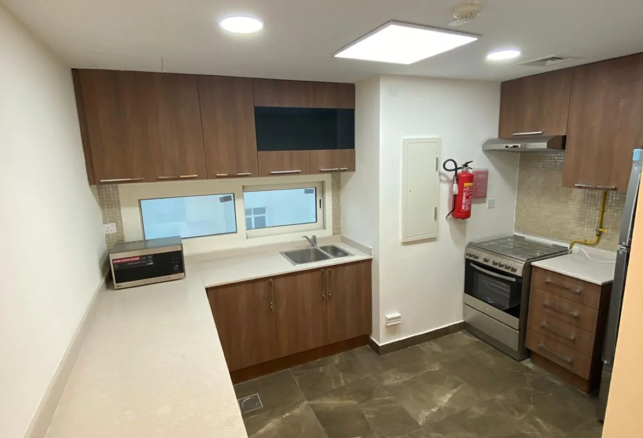RENTED 2 BHK FF WITH TITLE DEED FRONT OF TRAM
