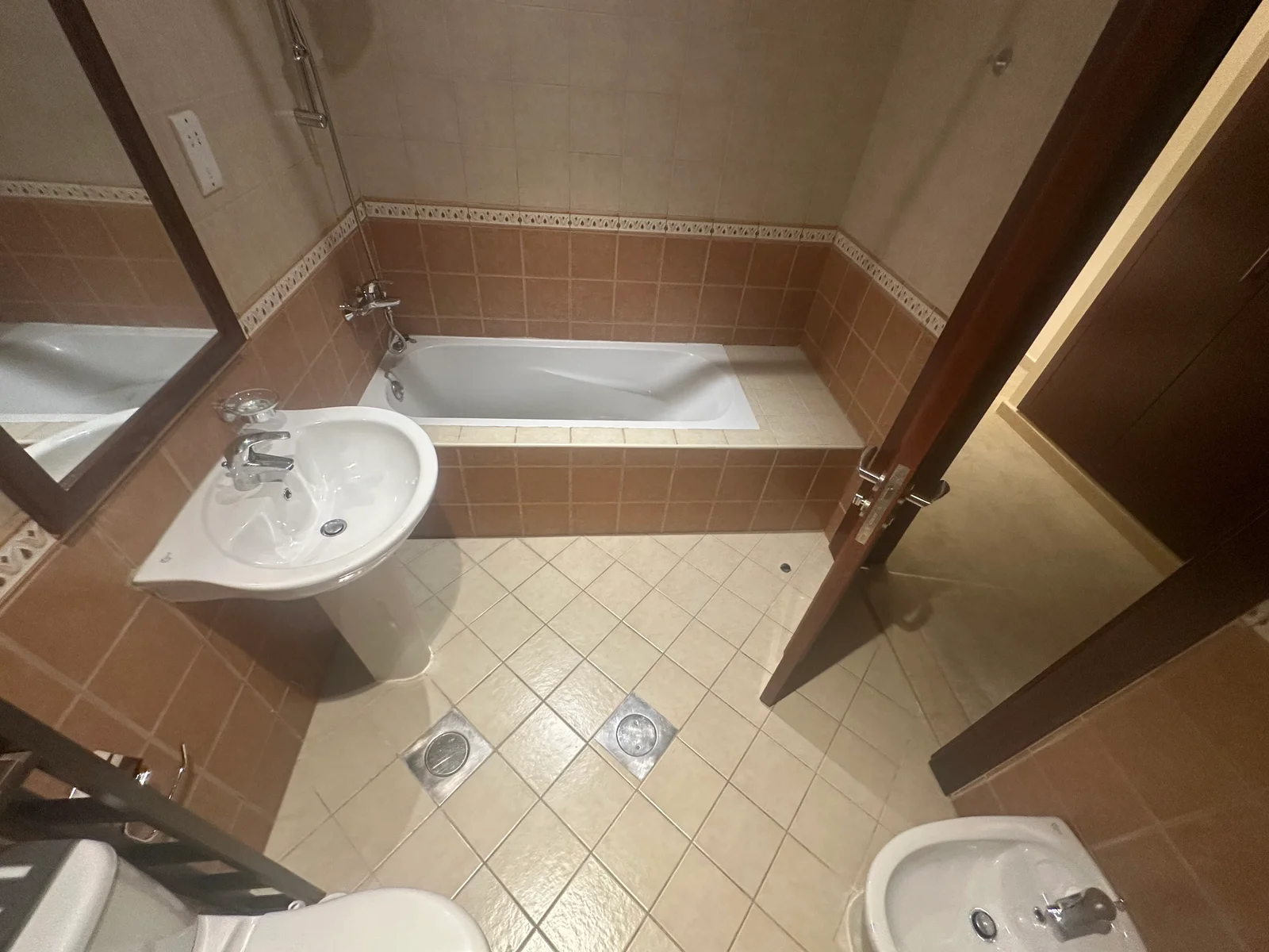 Spacious 1Bhk Furnished Panoramic City View