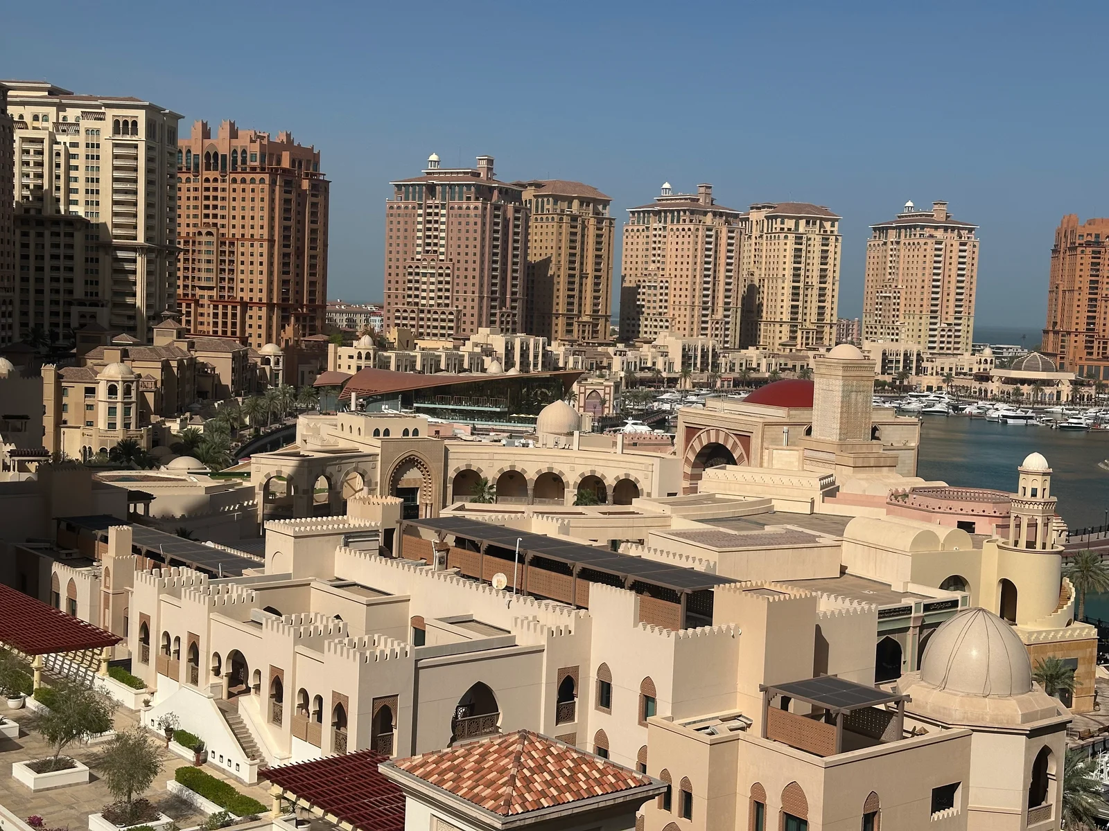 Spacious 1Bhk Furnished Panoramic City View