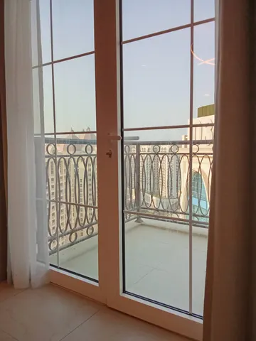 Stunning 1BHK for Rent, Floresta, (Bills included)