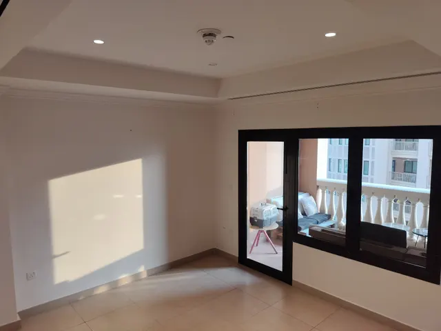 FREE ONE MONTH 1BEDROOM SEMI FURNISHED WITH MARINA
