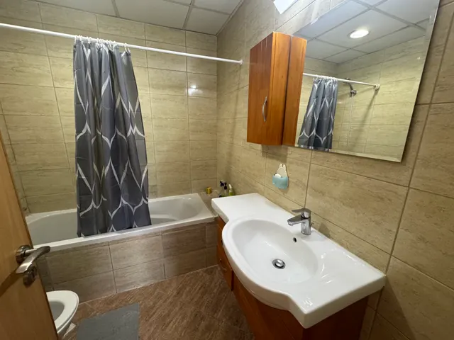 COZY 1 BEDROOM FULLY FURNISHED WITH BALCONY