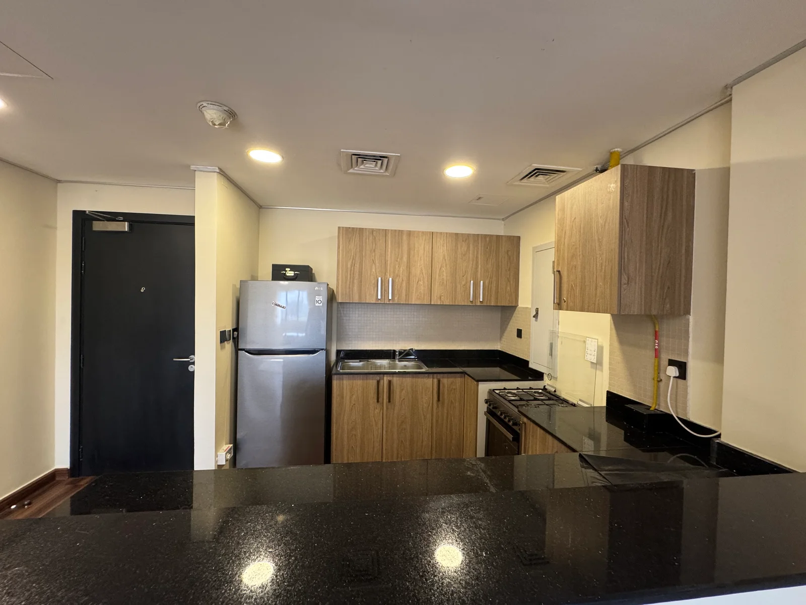 ELEGANT 1BEDROOM FURNITURES APARTMENT