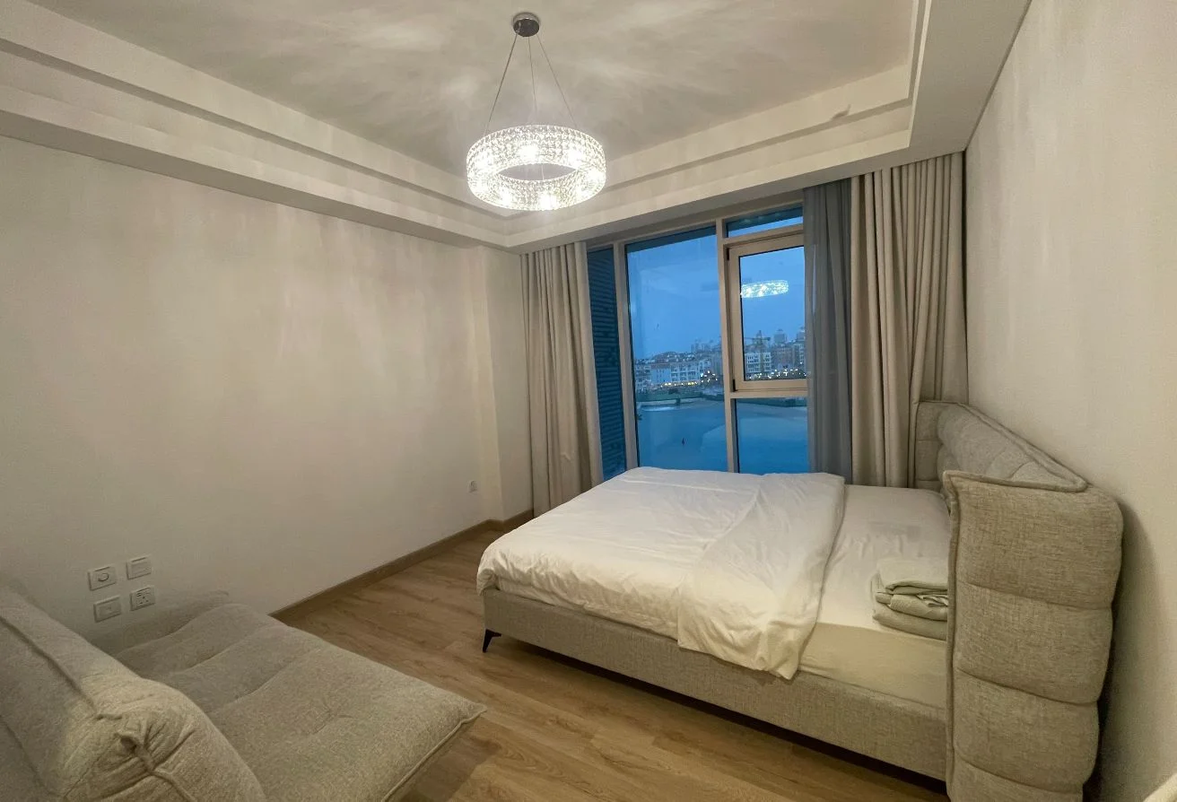 LUXURIOUS 1BED APARTMENT WITH BIG SEA VIEW BALCONY