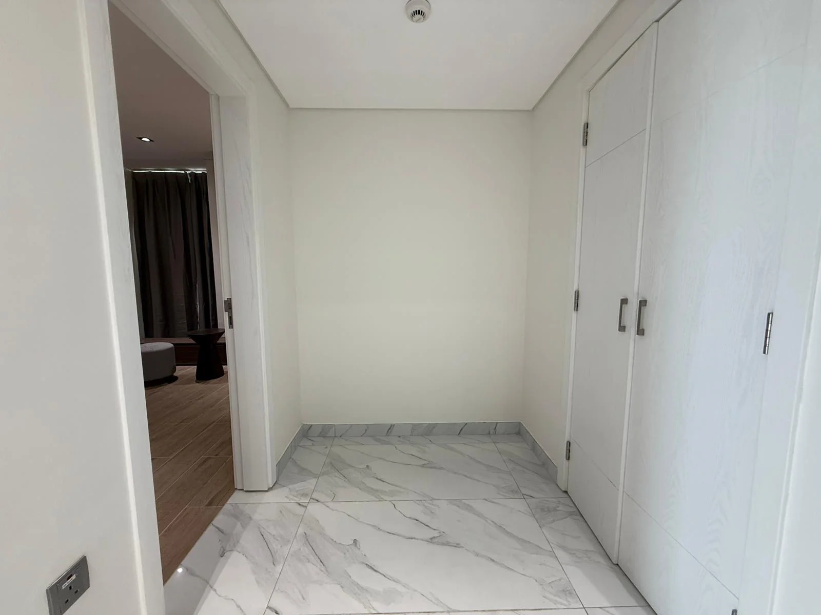 BRAND NEW 2BHK FF WITH BALCONY 