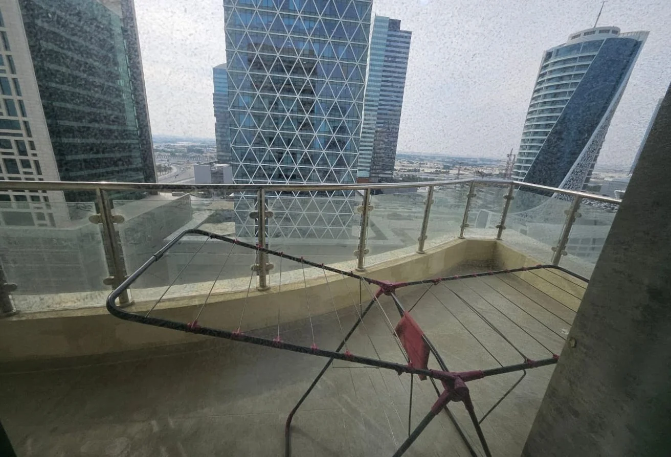 LUXURIOUS 2 BHK LUSAIL MARINA NEXT TO NIGHT MARKET