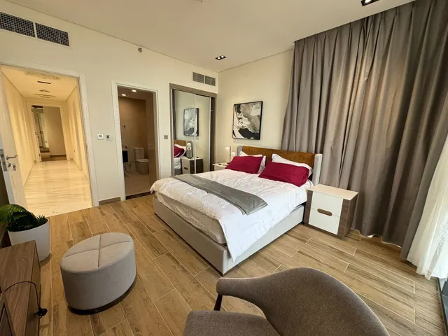 BRAND NEW 1 BEDROOM FULLY FURNISHED WITH BALCONY