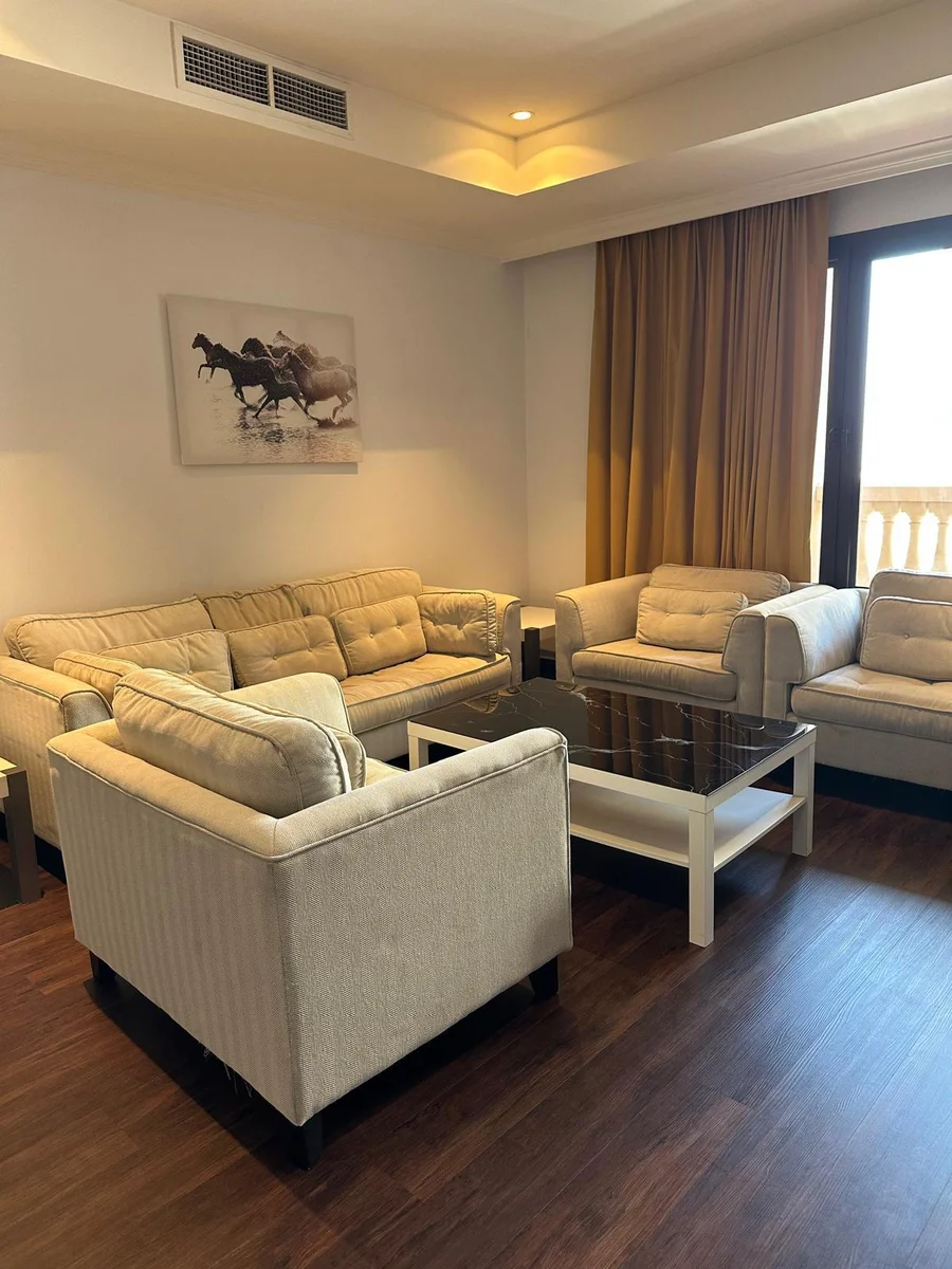 LUXURY 1BEDROOM FULLY FURNISHED WITH BALCONY - view 3