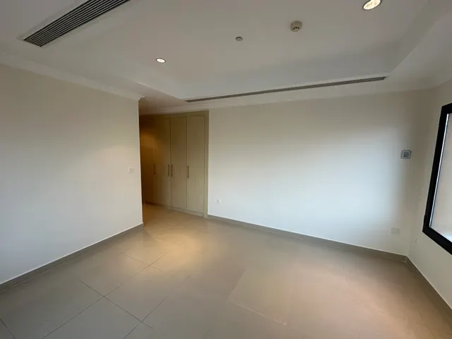 3 Bedroom Semi Furnished Fully Marina View