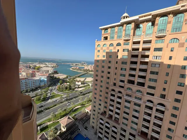 FRENCH STYLE LUXURY 1BEDROOM FULLY FURNISHED