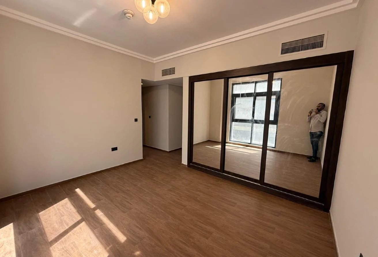 BRAND NEW 2BHK FF PAY ONE MILLION TAKE HAND OVER 