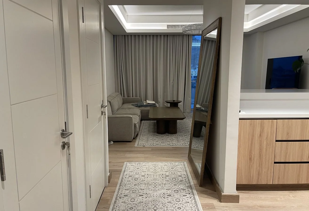LUXURIOUS 1BED APARTMENT WITH BIG SEA VIEW BALCONY