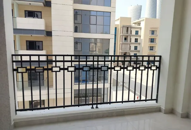 Freehold 1 & 2 BHK Luxury Homes | Easy Qatar Acces