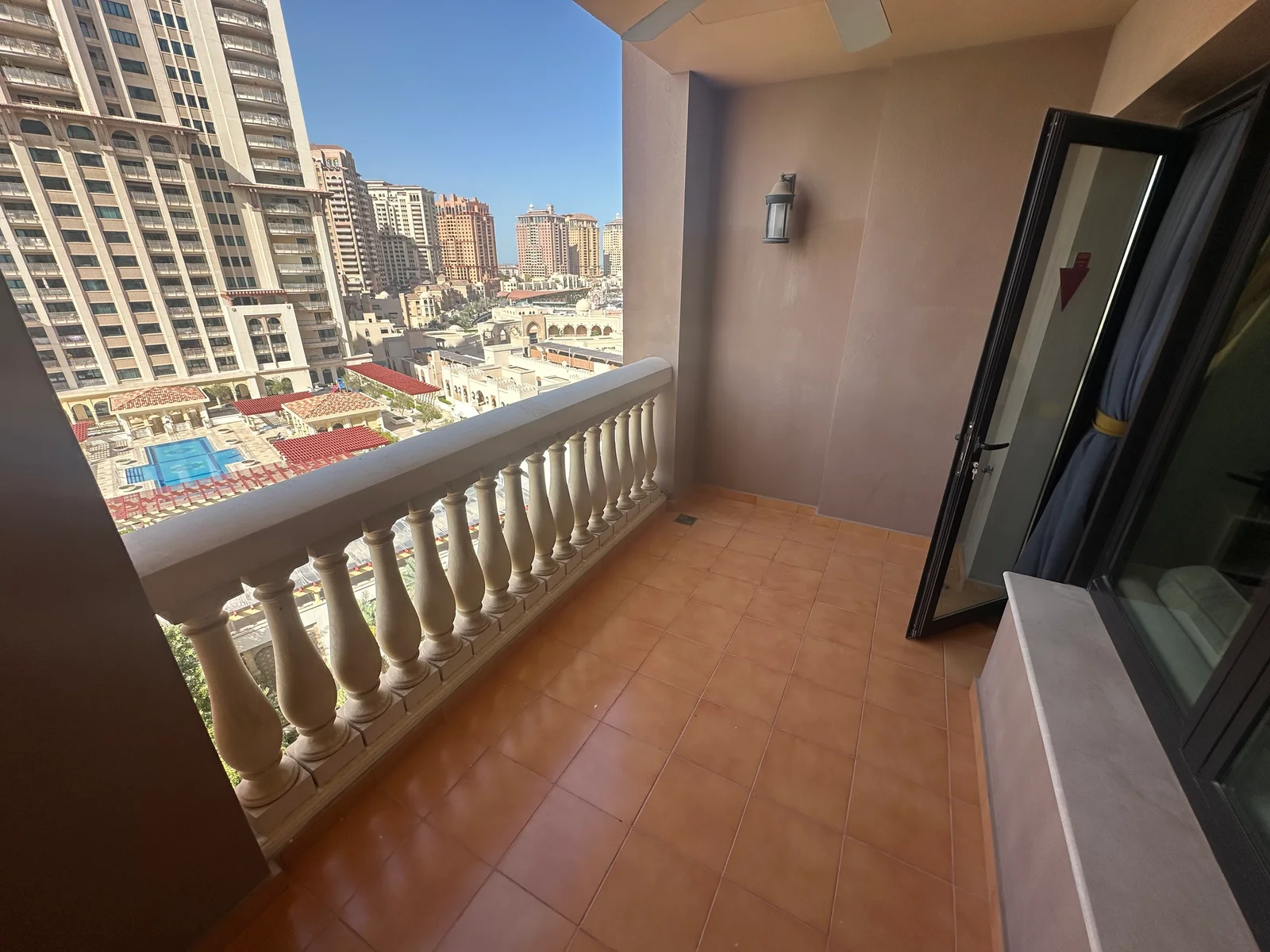 Spacious 1Bhk Furnished Panoramic City View