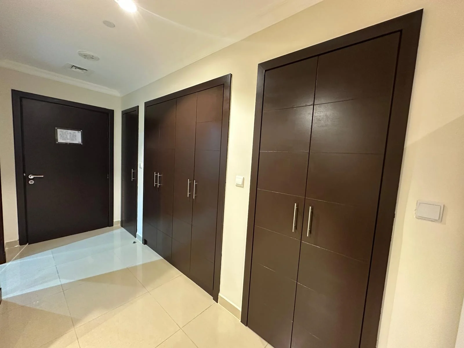 COZY STUDIO BRAND NEW FURNITURE WITH SEE VEIW - view 3