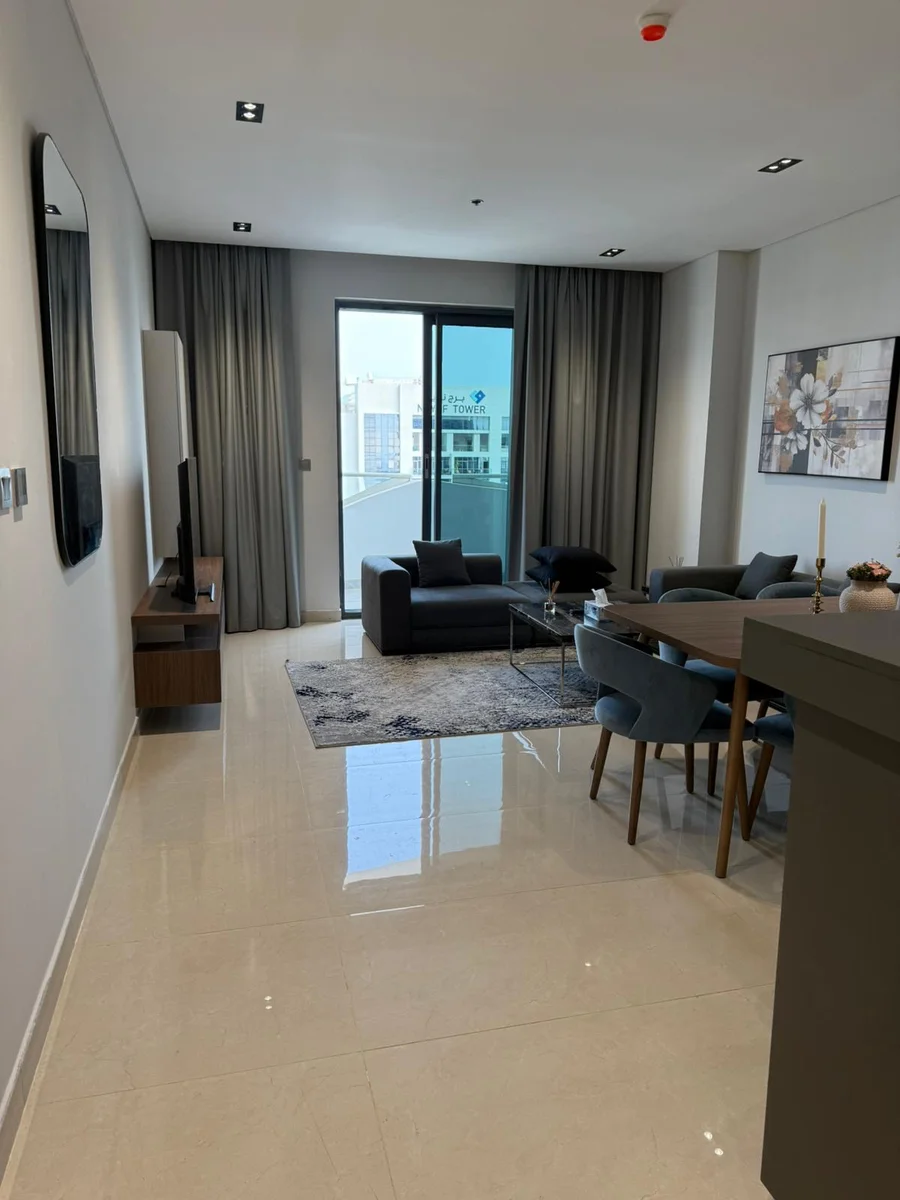 LUXURY SEE 1BEDROOM FULLY FURNISHED WITH BALCONY - view 3
