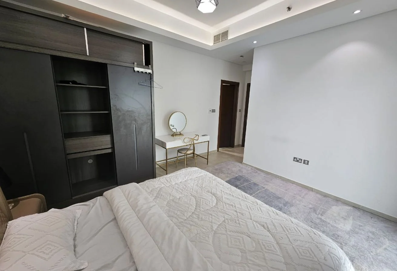 LUXURIOUS 2 BHK LUSAIL MARINA NEXT TO NIGHT MARKET