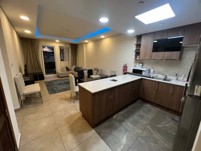 ELEGANT 2BEDROOM FULLY FURNISHED WITH BALCONY