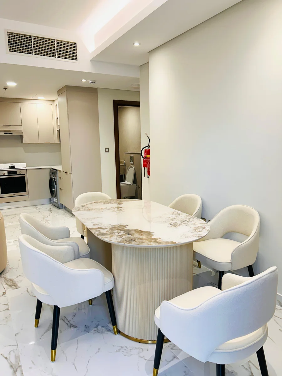 BRAND NEW 2 BEDROOM FULLY FURNISHED WITH BALCONY