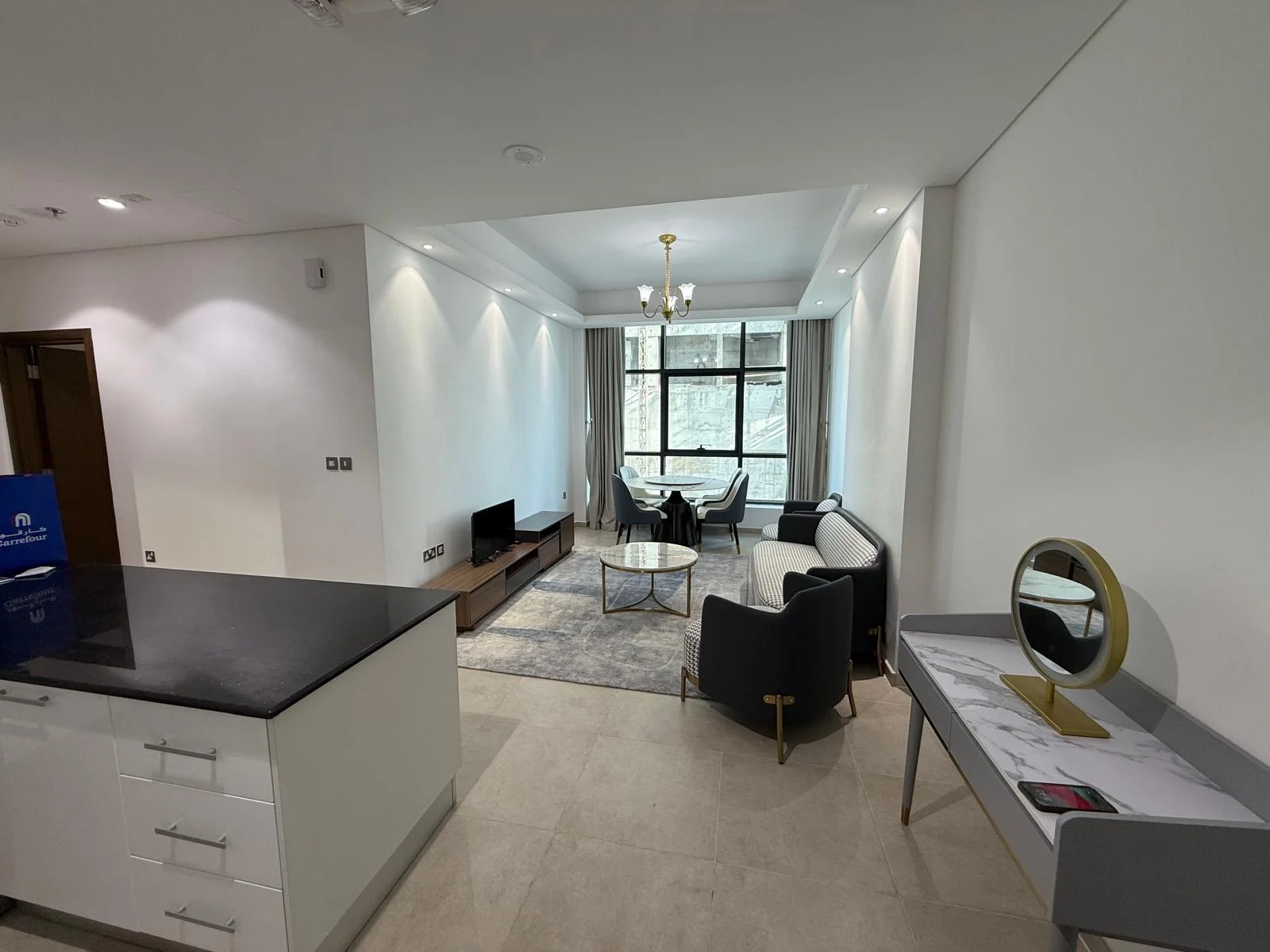 LUXURY 1BHK FF SEE VIEW MARINA WITH BALCONY 