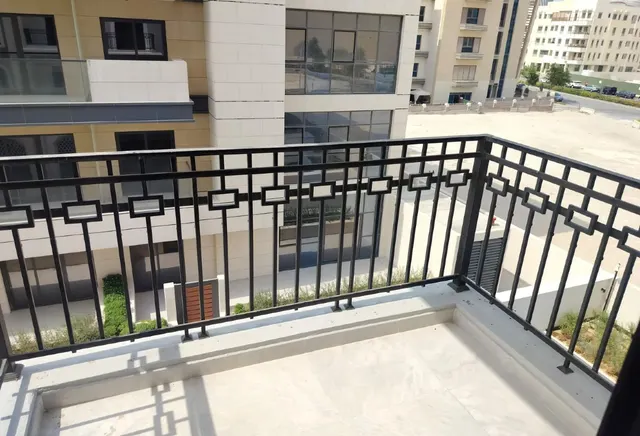 Freehold 1 & 2 BHK Luxury Homes | Easy Qatar Acces