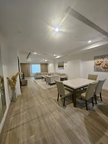 LUXURY BIG LAYOUT 1BEDROOM FULLY FURNISHED BALCONY