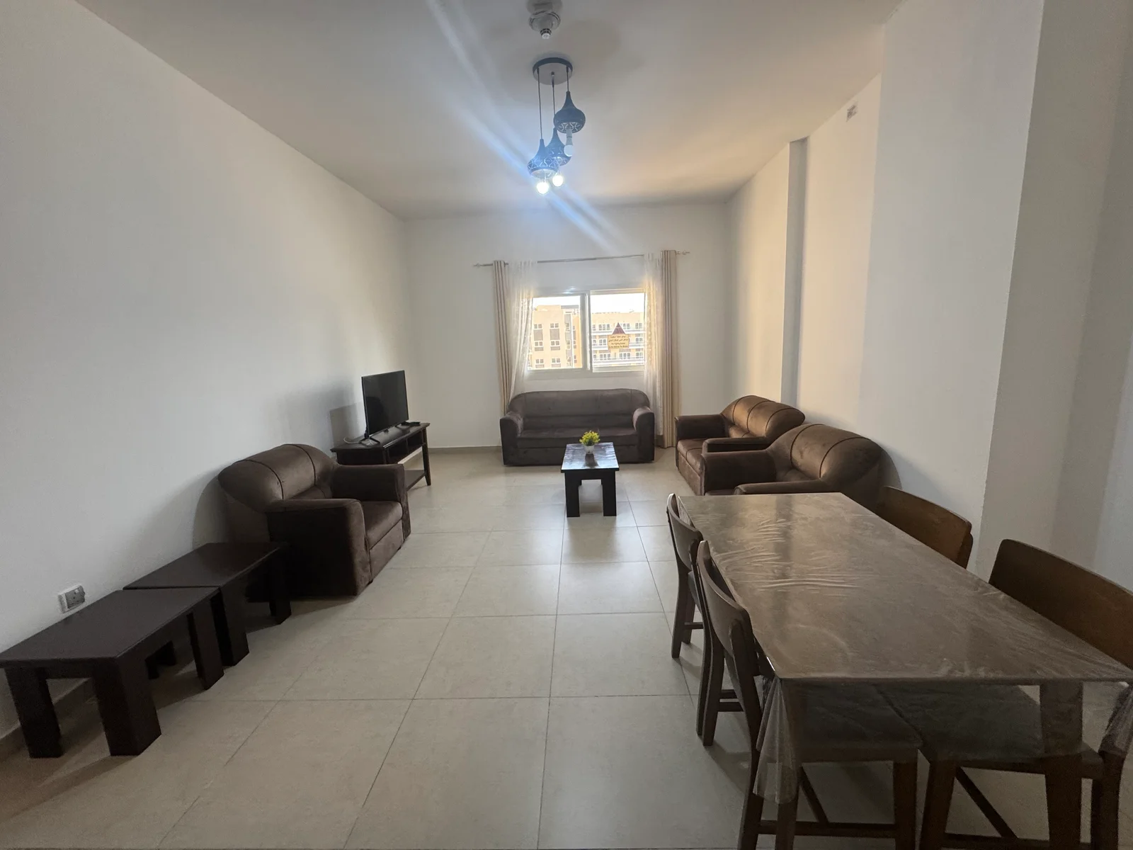 COZY 1BEDROOM FULLY FURNISHED WITH BALCONY