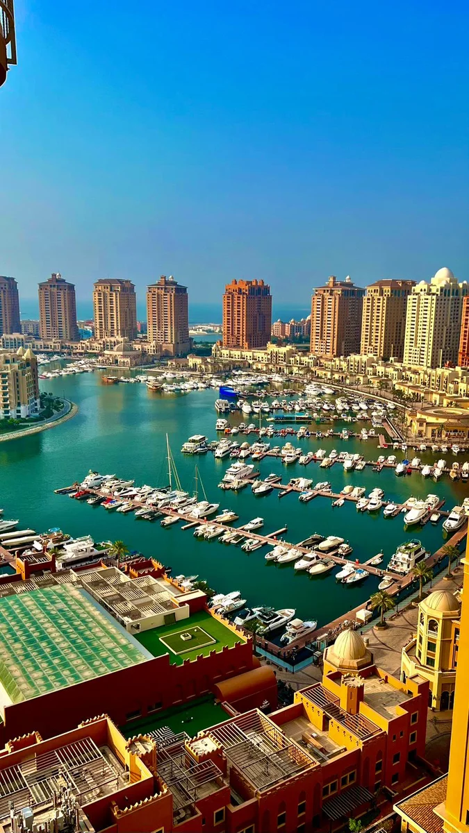 ELEGANT 1 BEDROOM FULLY FURNISHED WITH BALCONY