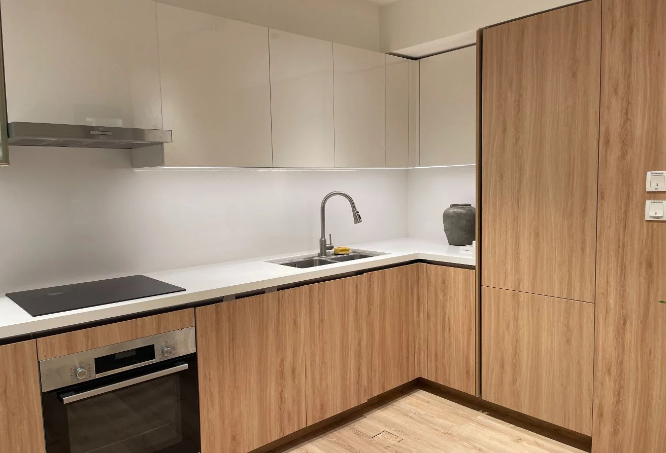 LUXURIOUS 1BED APARTMENT WITH BIG SEA VIEW BALCONY