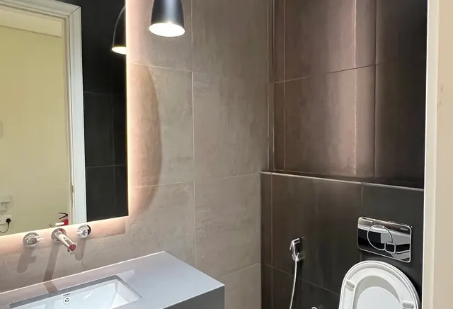 LUXURY 2BHK + MAID FULLY SEA VIEW INCLUDING ALL BI