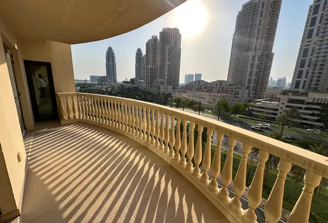 1+OFFICE | Fully Furnished | City View.