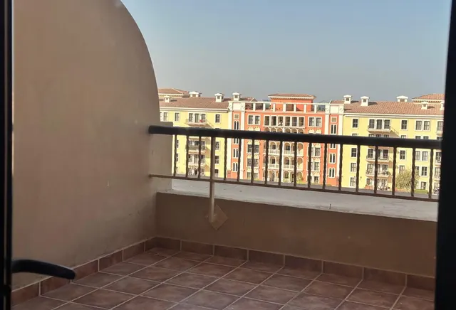 ELEGANT STUDIO FULLY FURNISHED APARTMENT FOR SALE
