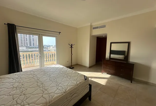 1+OFFICE | Fully Furnished | City View.