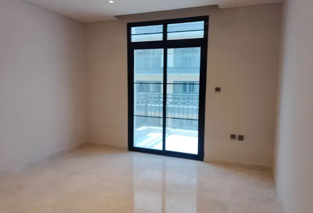 Freehold 1 & 2 BHK Luxury Homes | Easy Qatar Acces