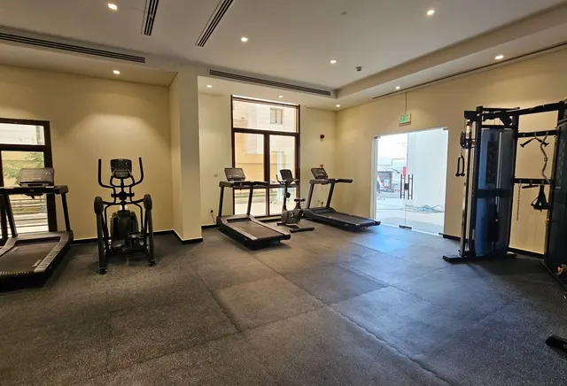 1 Bedroom Apartment for Rent – Fox Hills South