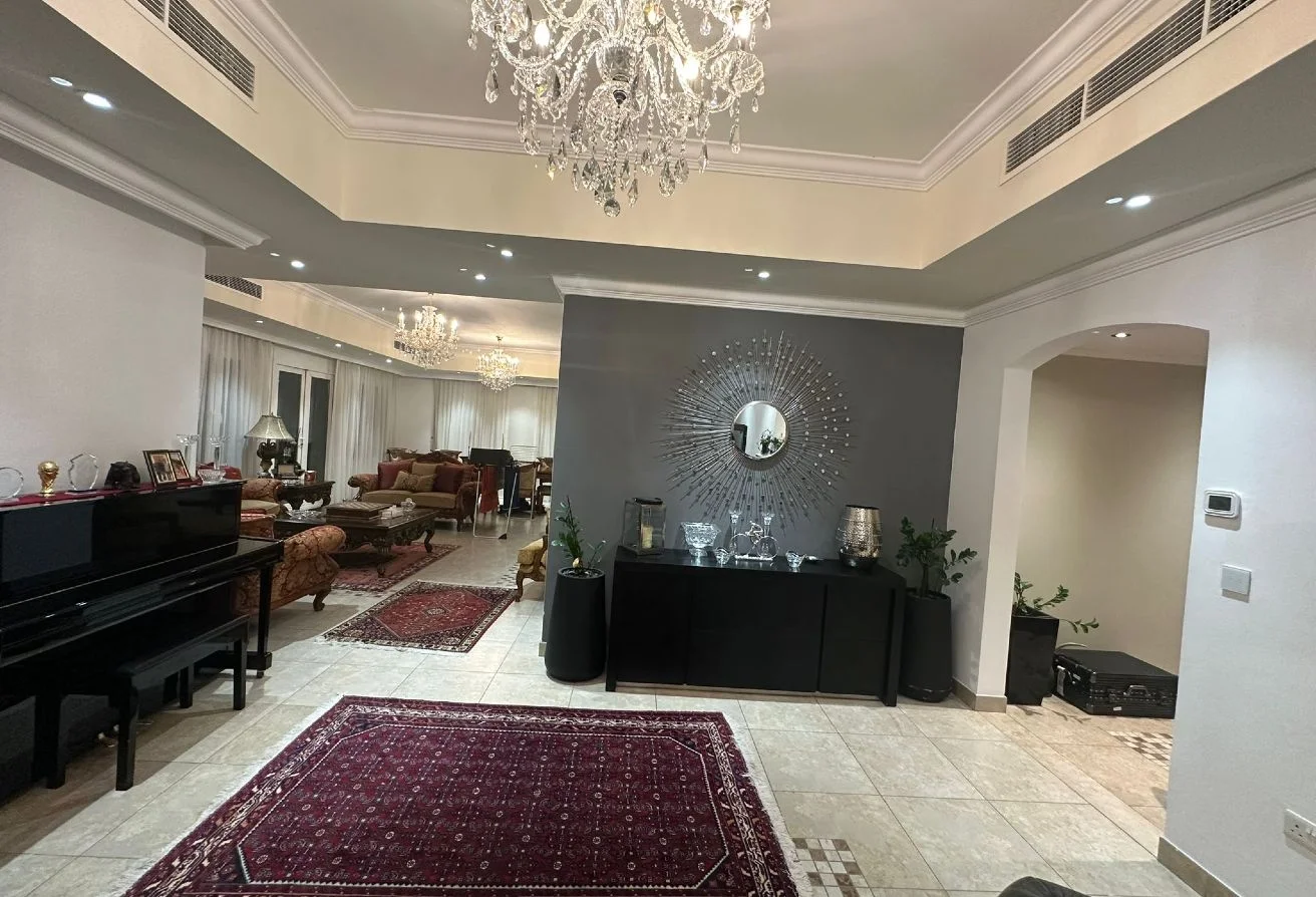 LUXURY APT | MARINA & CITY VIEW | PORTO ARABIA