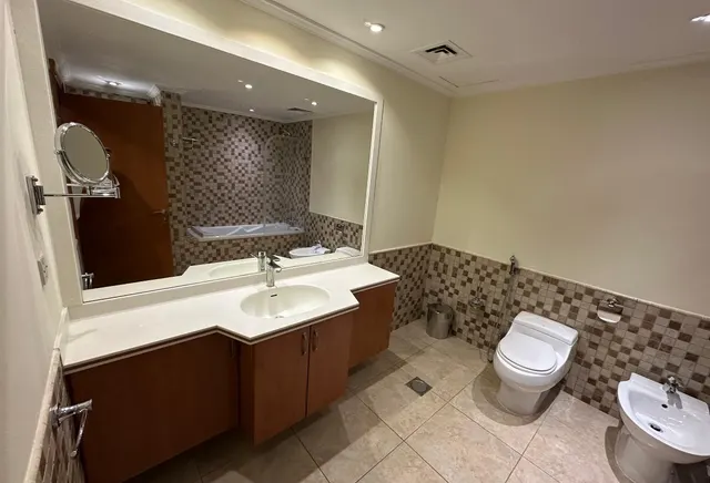 2 Bedroom Furnished Side Marina View