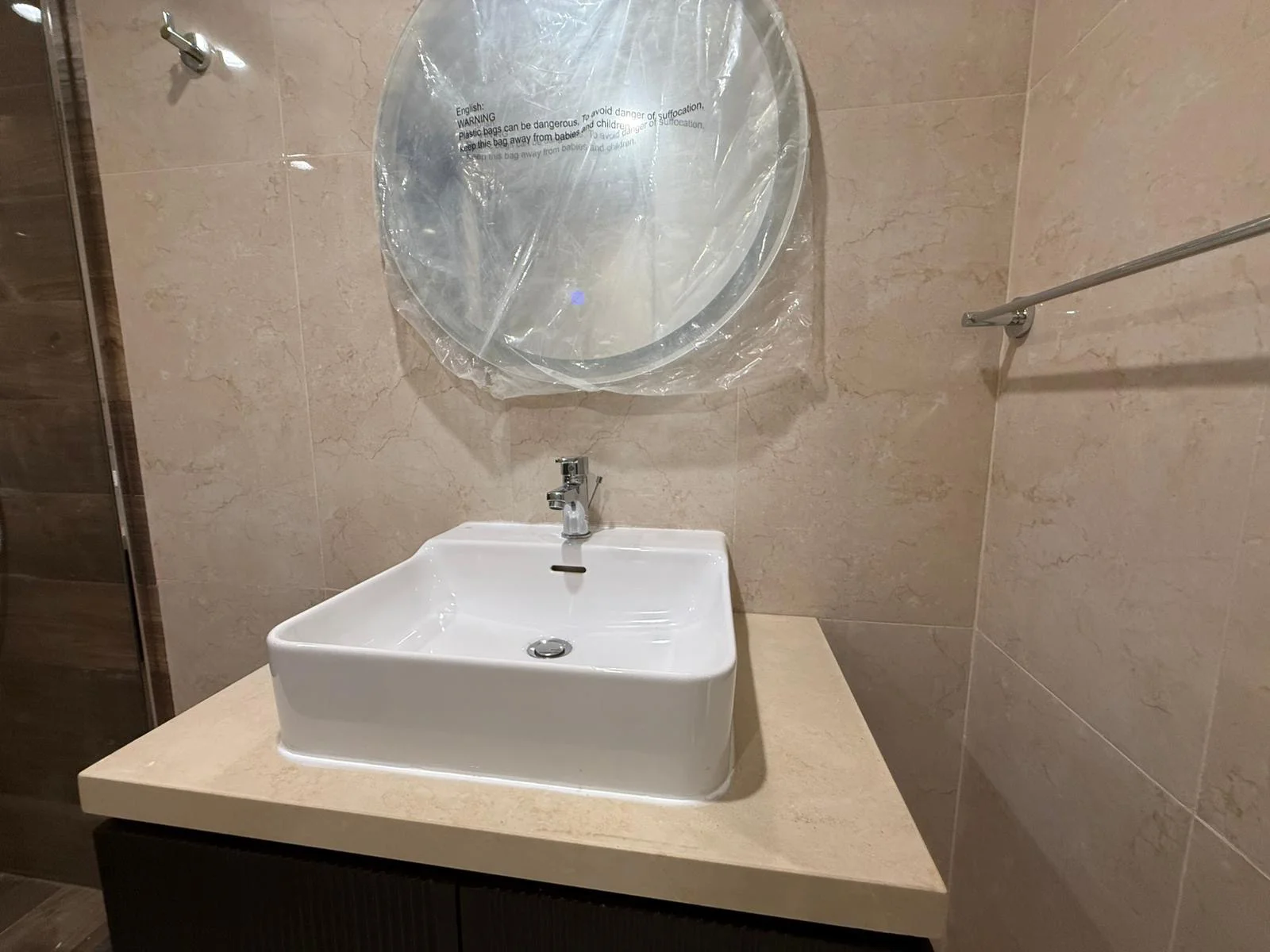 BRAND NEW 1BEDROOM LUXURY FURNITURE WITH BALCONY