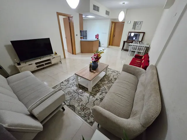 BRAND NEW FURNISHER 1BEDROOM BIG LAYOUT