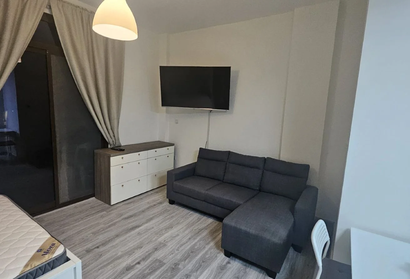 ELEGANT STUDIO FF INCLUDING BILLS NEAR TO TRAM