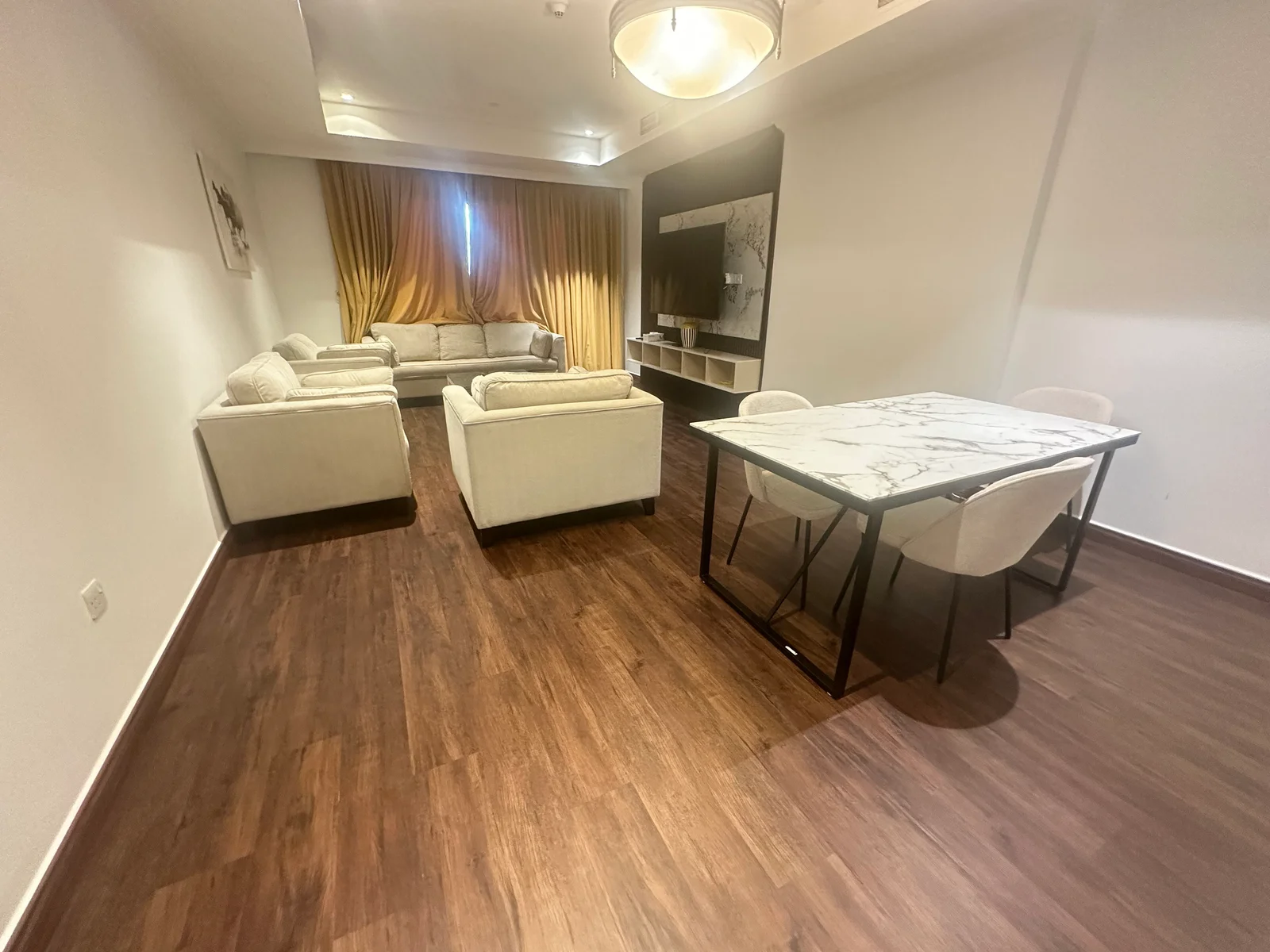 Spacious 1Bhk Furnished Panoramic City View