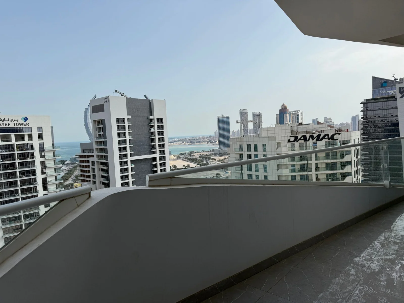 LUXURY SEE 1BEDROOM FULLY FURNISHED WITH BALCONY