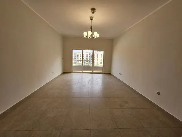 CLASSIC 1BEDROOM SEMI FURNISHED WITH BALCONY